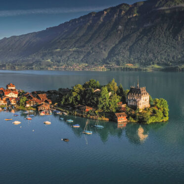 Swiss Delight (9 Days)- World Tour Management