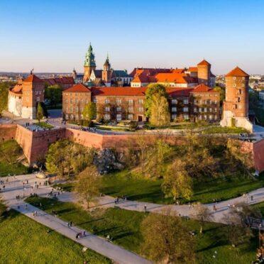 Krakow & Auschwitz- World Tour Management