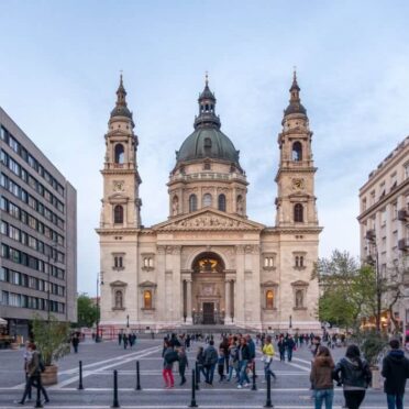 Best Budapest Tour World Tour Management