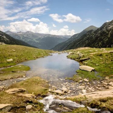 Summer Pyrenees Family Holiday World Tour Management