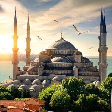 Turkey at a Glance - World Tour Management