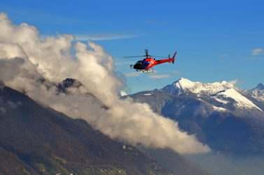 Kathmandu: Daily Everest base camp helicopter tour flight